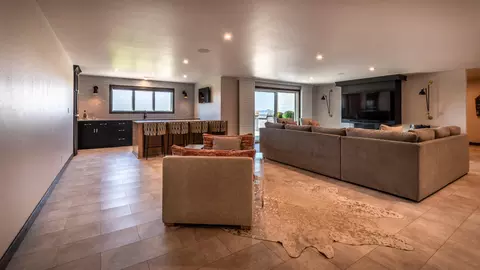 3912 Crest Pl, Bismarck, ND 58503 photo 27