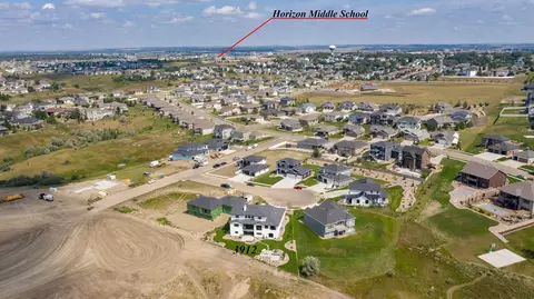 3912 Crest Pl, Bismarck, ND 58503 photo 62