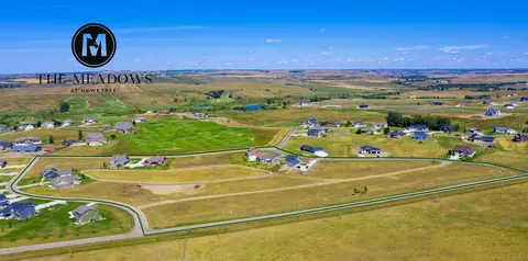 3525 Palmer Pl, Bismarck, ND 58503