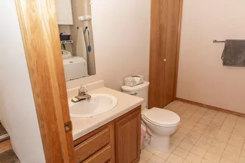 1100 Whitman Rd SE, Mandan, ND 58554 photo 30