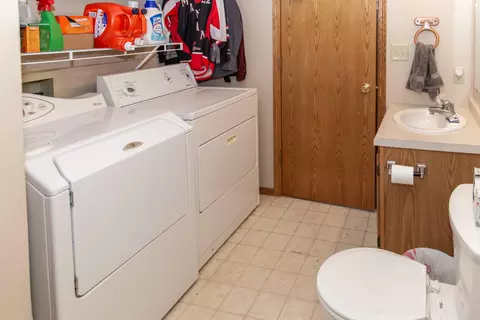 1100 Whitman Rd SE, Mandan, ND 58554 photo 32