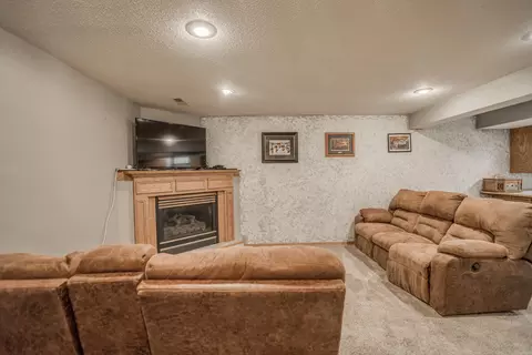 1638 S 3rd St, Bismarck, ND 58504 photo 35