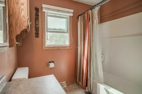 1638 S 3rd St, Bismarck, ND 58504 photo 21
