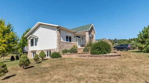 2201 Wolfsong Loop S, Mandan, ND 58554 photo 44