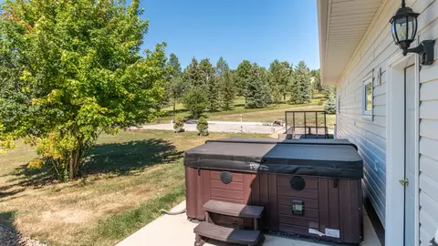 2201 Wolfsong Loop S, Mandan, ND 58554 photo 49