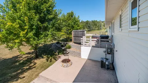 2201 Wolfsong Loop S, Mandan, ND 58554 photo 46