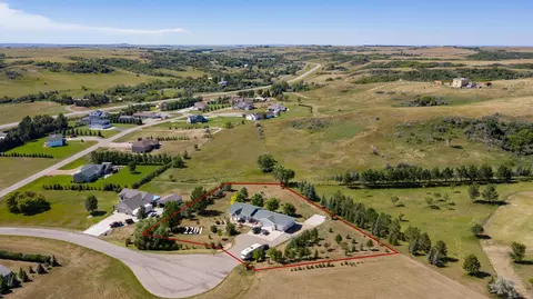2201 Wolfsong Loop S, Mandan, ND 58554 photo 39