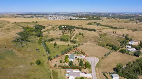2201 Wolfsong Loop S, Mandan, ND 58554 photo 54