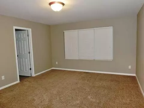 2613 Douglas Pl SE, Mandan, ND 58554 photo 16