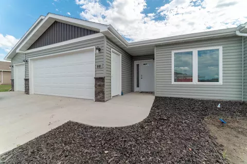 601 14th St SE, Mandan, ND 58554 photo 27