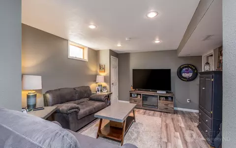 3721 Renee Dr, Bismarck, ND 58503 photo 18