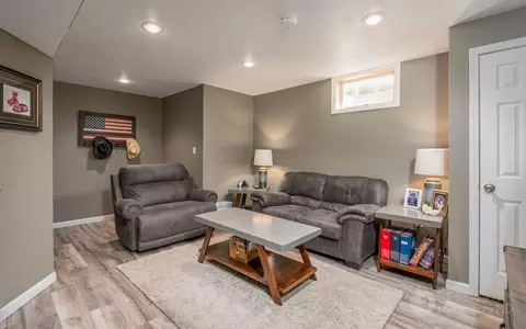 3721 Renee Dr, Bismarck, ND 58503 photo 17