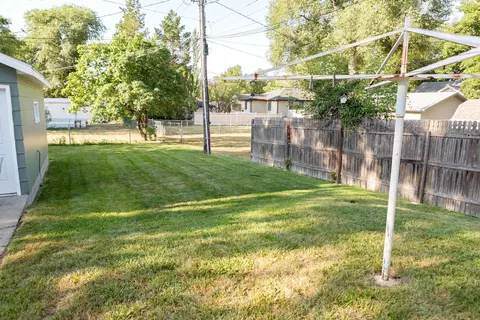 1513 E Ave D E, Bismarck, ND 58501 photo 38