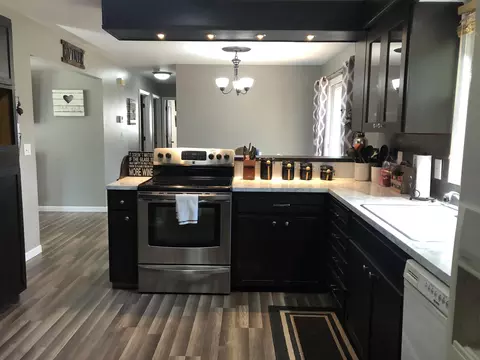 418 Ryan Dr, Bismarck, ND 58501 photo 10