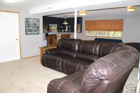 418 Ryan Dr, Bismarck, ND 58501 photo 21