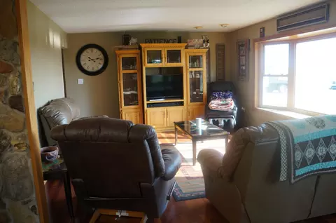 6655 54th Ave SW, Carson, ND 58529 photo 9