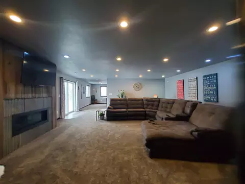 223 Cobblestone Loop SW, Mandan, ND 58554 photo 30