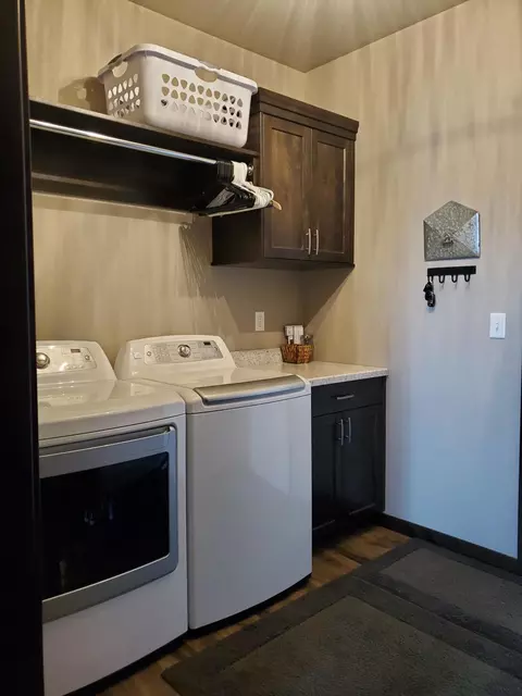 223 Cobblestone Loop SW, Mandan, ND 58554 photo 15