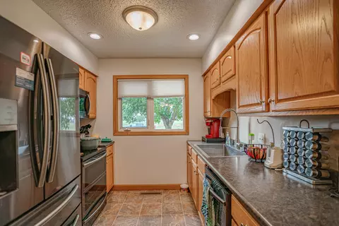1908 8th Ave SE, Mandan, ND 58554 photo 12
