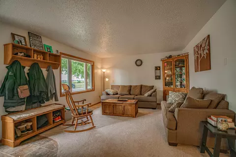 1908 8th Ave SE, Mandan, ND 58554 photo 20