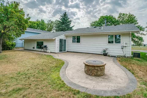 1908 8th Ave SE, Mandan, ND 58554 photo 47