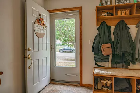 1908 8th Ave SE, Mandan, ND 58554 photo 18
