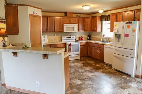 7571 5th St NE, Carrington, ND 58421 photo 27