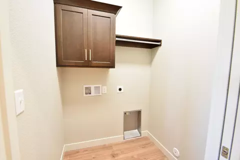 813 Colony Pt, Bismarck, ND 58503 photo 17
