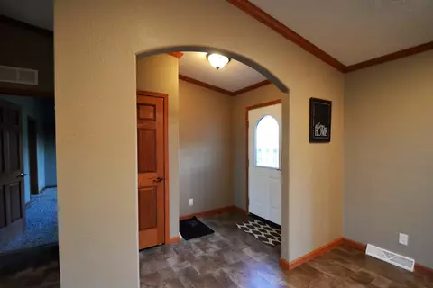 1936 Valley Dr S, Mandan, ND 58554 photo 39