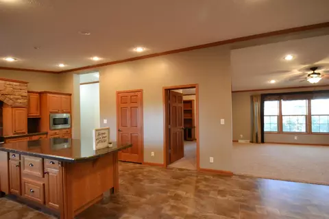 1936 Valley Dr S, Mandan, ND 58554 photo 36
