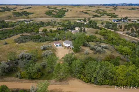 1936 Valley Dr S, Mandan, ND 58554 photo 66