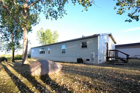 1936 Valley Dr S, Mandan, ND 58554 photo 54