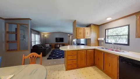 4345 Claridge Loop, Bismarck, ND 58503 photo 27