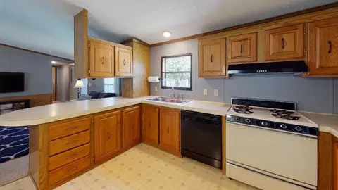 4345 Claridge Loop, Bismarck, ND 58503 photo 28