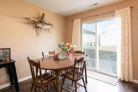 1054 Madison Ln, Bismarck, ND 58503 photo 7
