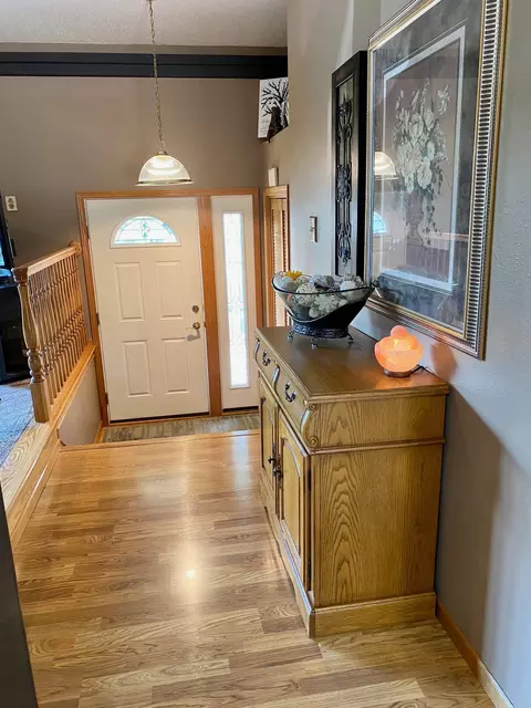 212 Edmonton Dr, Bismarck, ND 58503 photo 6