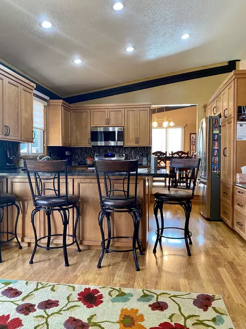 212 Edmonton Dr, Bismarck, ND 58503 photo 13