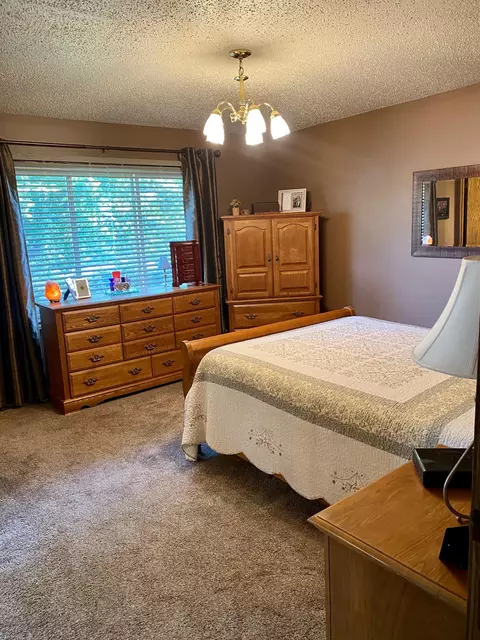 212 Edmonton Dr, Bismarck, ND 58503 photo 27