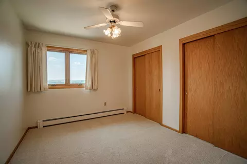 908 3rd St NW, Mandan, ND 58554 photo 25