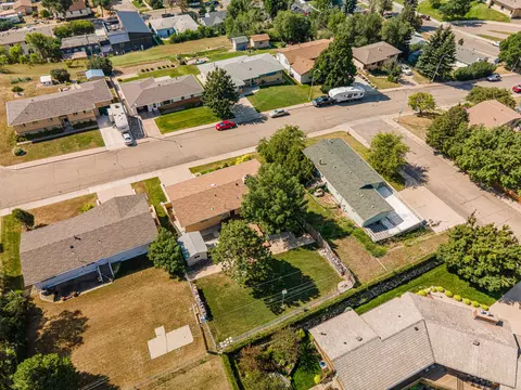 908 3rd St NW, Mandan, ND 58554 photo 56