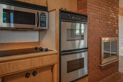 908 3rd St NW, Mandan, ND 58554 photo 7