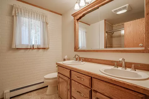 908 3rd St NW, Mandan, ND 58554 photo 20