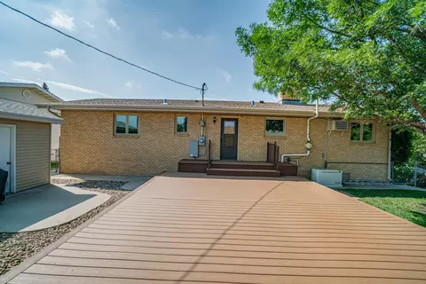908 3rd St NW, Mandan, ND 58554 photo 47