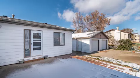 302 Easy St, Bismarck, ND 58504 photo 27