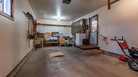 302 Easy St, Bismarck, ND 58504 photo 25
