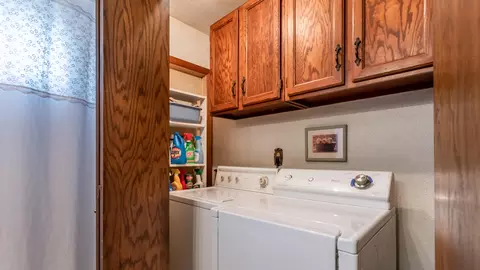 302 Easy St, Bismarck, ND 58504 photo 24