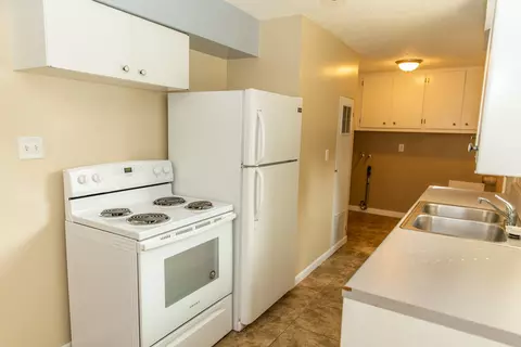 433 E Capitol Ave, Bismarck, ND 58501 photo 7