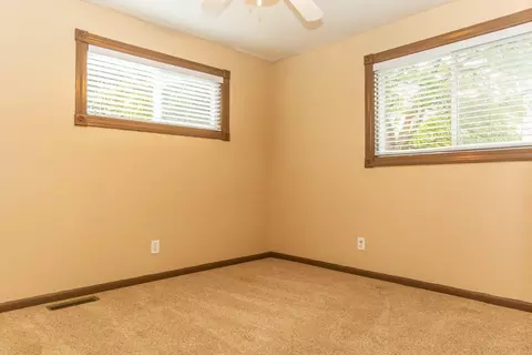 433 E Capitol Ave, Bismarck, ND 58501 photo 10