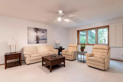 775 Munich Dr, Bismarck, ND 58504 photo 7