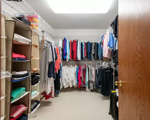 775 Munich Dr, Bismarck, ND 58504 photo 16